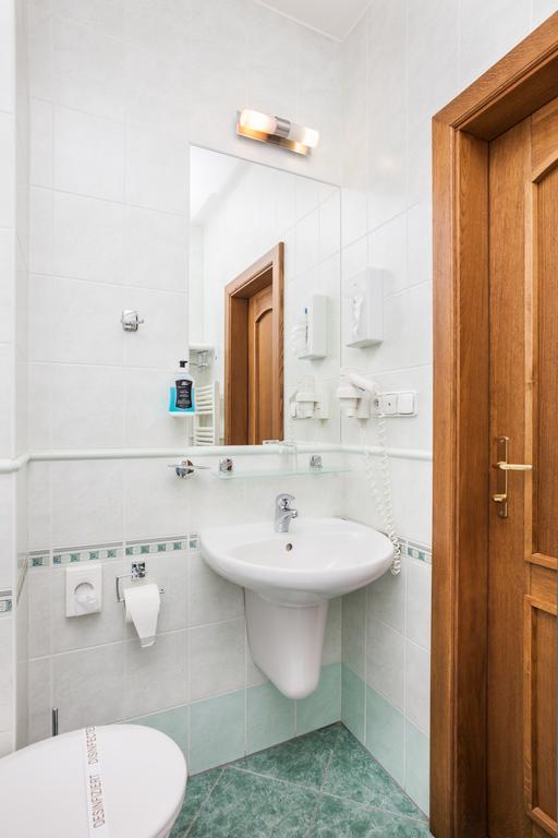 Hotel Jelinkova Vila Velké Meziříčí المظهر الخارجي الصورة