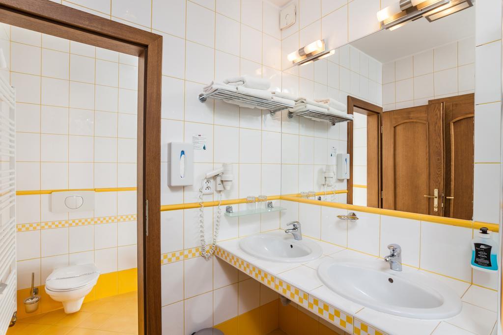 Hotel Jelinkova Vila Velké Meziříčí الغرفة الصورة