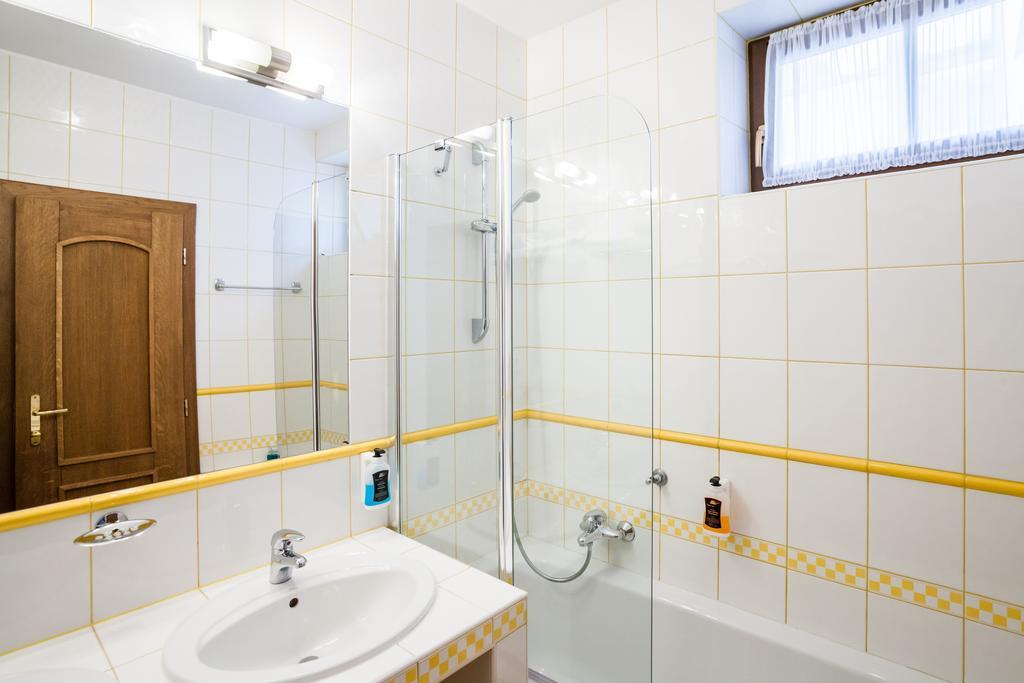 Hotel Jelinkova Vila Velké Meziříčí الغرفة الصورة