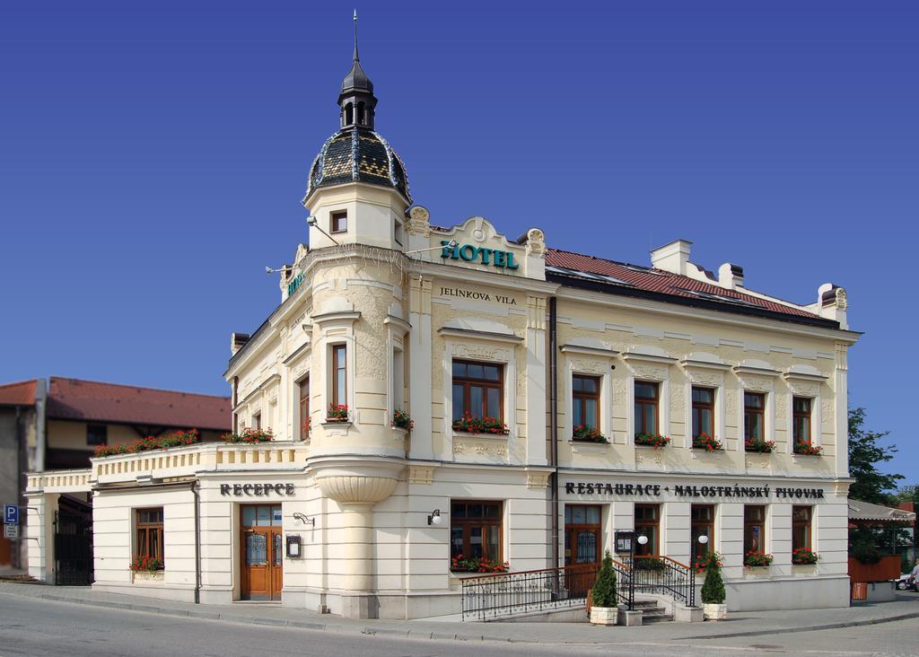 Hotel Jelinkova Vila Velké Meziříčí المظهر الخارجي الصورة
