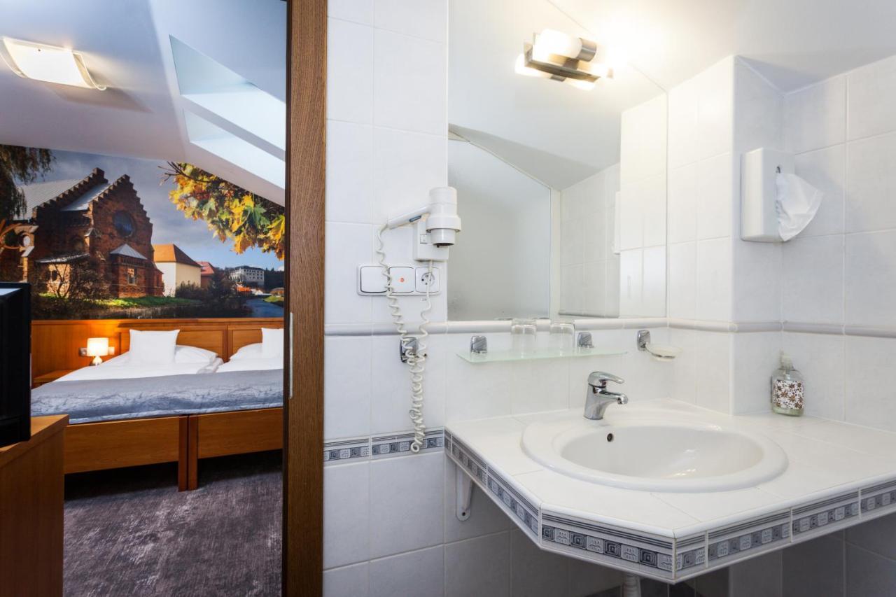 Hotel Jelinkova Vila Velké Meziříčí المظهر الخارجي الصورة